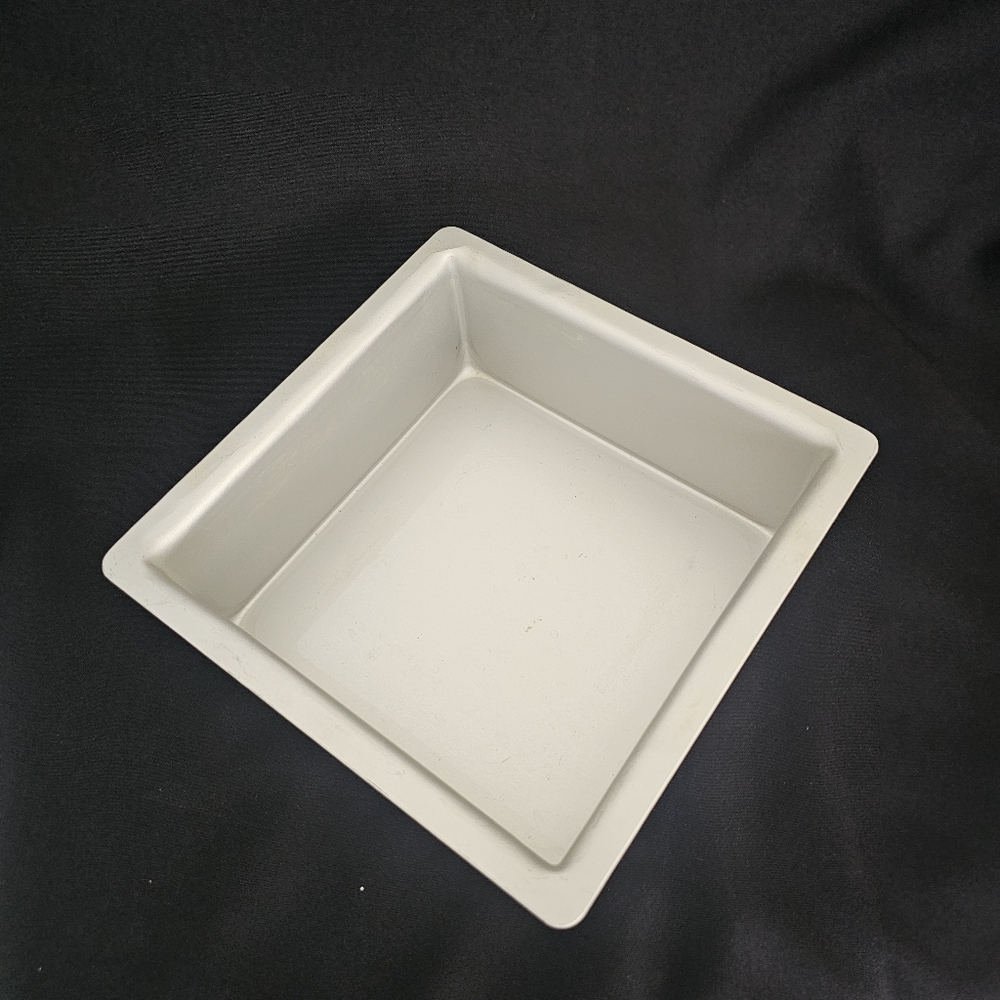 Fat Daddio square cake mold 7x7x3